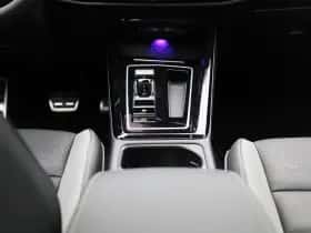 Volkswagen Golf thumbnail 9