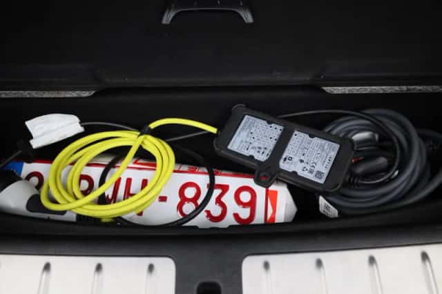 BMW X2 (2022) thumbnail 12