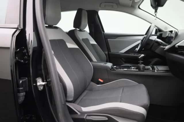 Opel Astra (2023) thumbnail 28