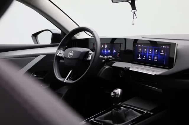Opel Astra (2023) thumbnail 29