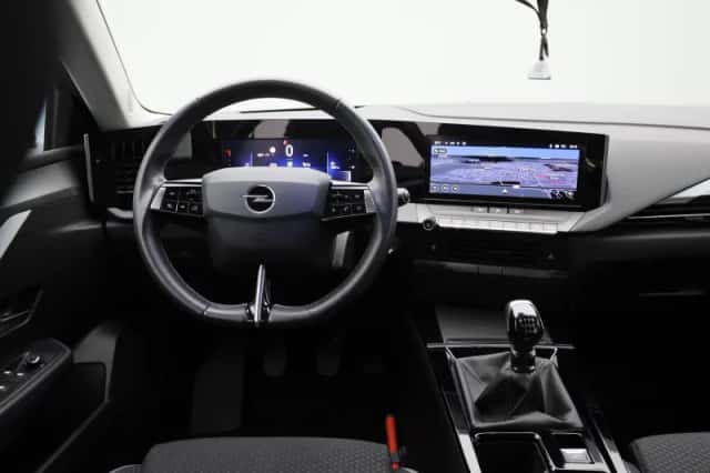 Opel Astra (2023) thumbnail 7