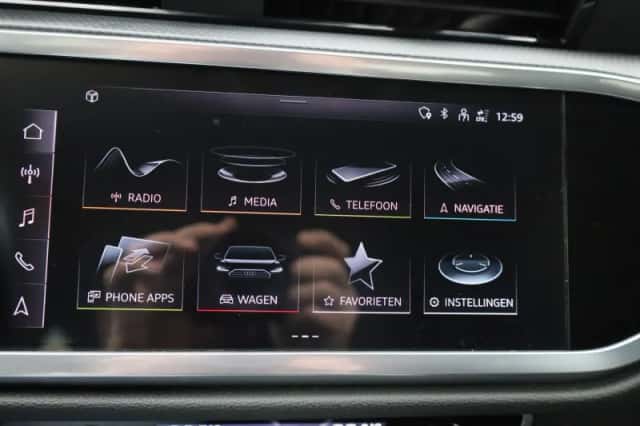 Audi Q3 (2022) thumbnail 15