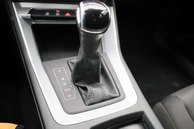 Audi Q3 (2022) thumbnail 23