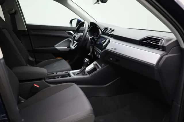 Audi Q3 (2022) thumbnail 30