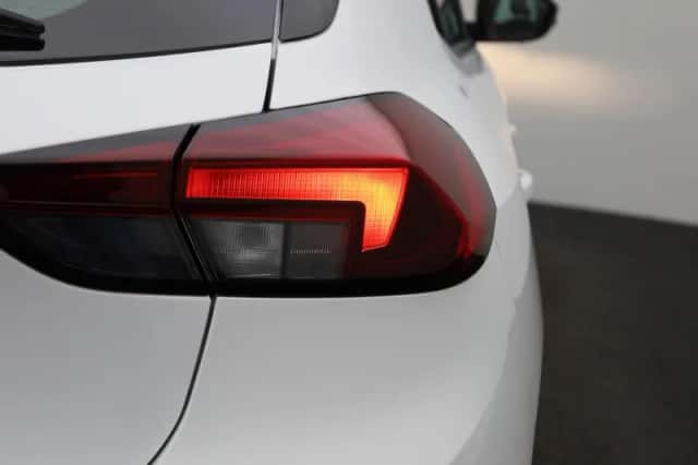 Opel Corsa (2023) thumbnail 32