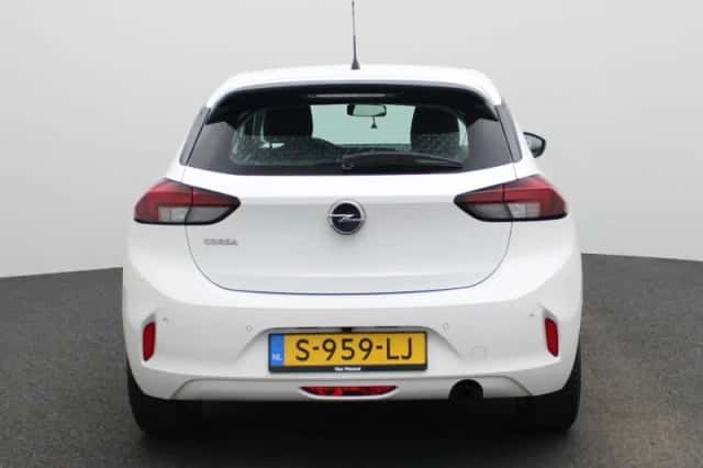 Opel Corsa (2023) thumbnail 5