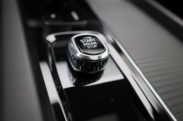 Volvo V60 (2022) thumbnail 22