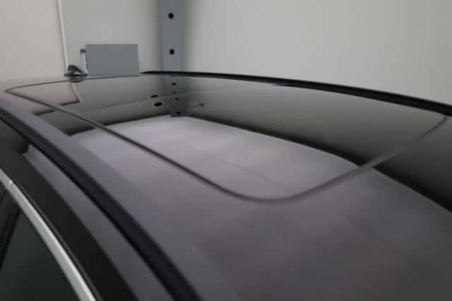 Volvo V60 (2022) thumbnail 32