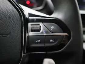 Peugeot 208 (2022) thumbnail 15