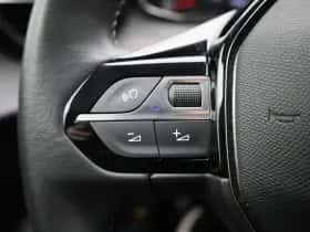 Peugeot 208 (2022) thumbnail 17