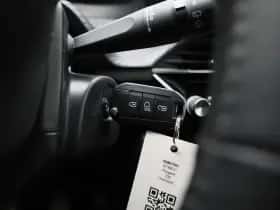 Peugeot 208 (2022) thumbnail 21