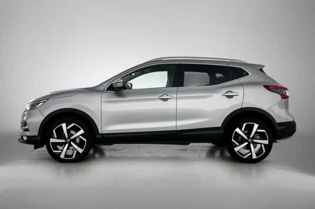 Nissan Qashqai (2020) thumbnail 2