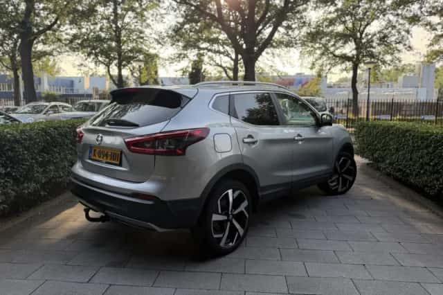 Nissan Qashqai (2020) thumbnail 2