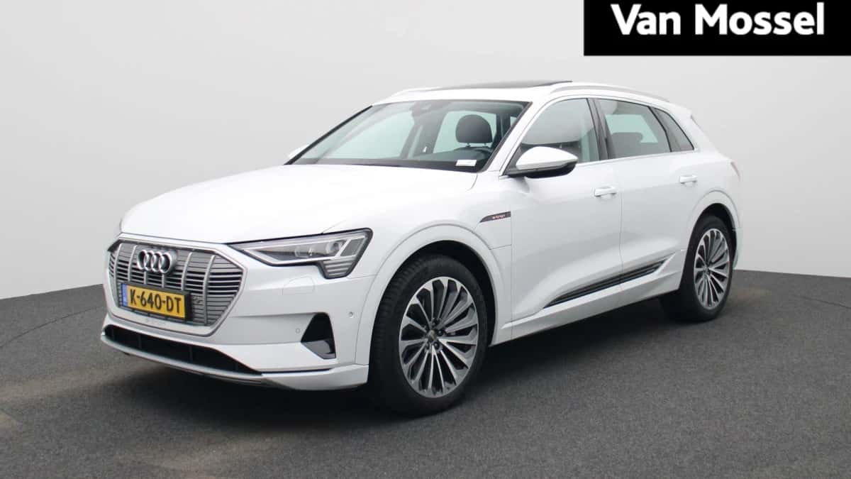 Audi e-tron — foto 1