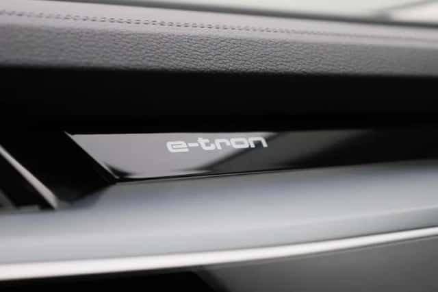 Audi e-tron (2020) thumbnail 21