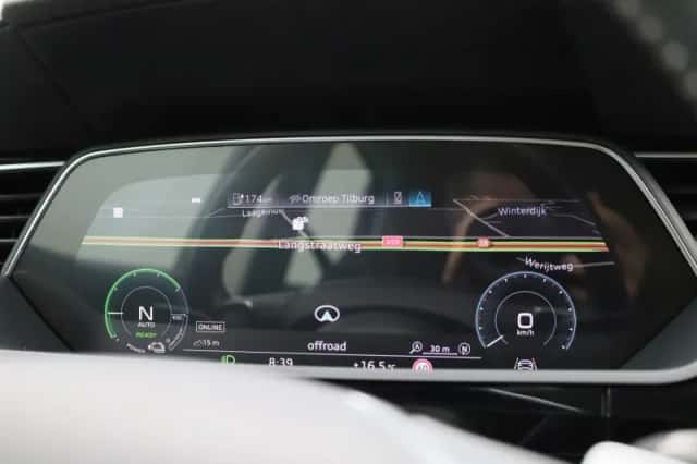 Audi e-tron (2020) thumbnail 27