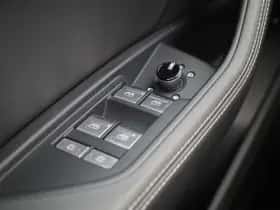 Audi e-tron thumbnail 32