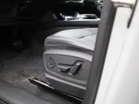 Audi e-tron thumbnail 33
