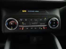 Ford Kuga thumbnail 24
