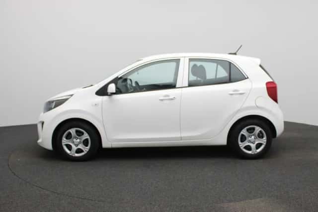 Kia Picanto (2021) thumbnail 4