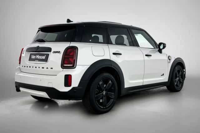 MINI Countryman (2023) thumbnail 4