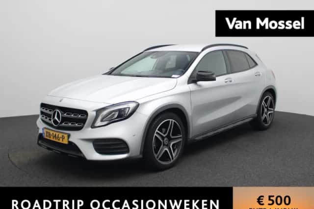 Mercedes-Benz GLA (2018) thumbnail 1