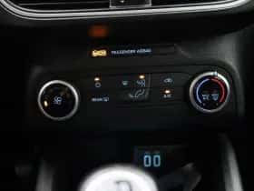 Ford Focus thumbnail 17