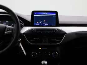 Ford Focus thumbnail 9