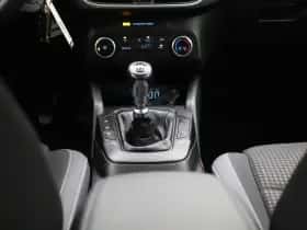 Ford Focus thumbnail 10