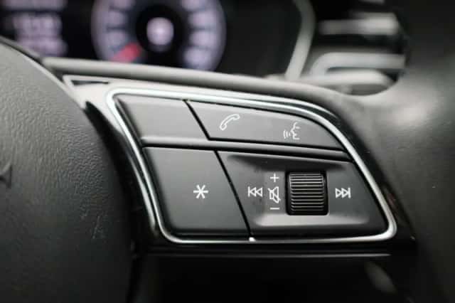 Audi A4 (2021) thumbnail 16