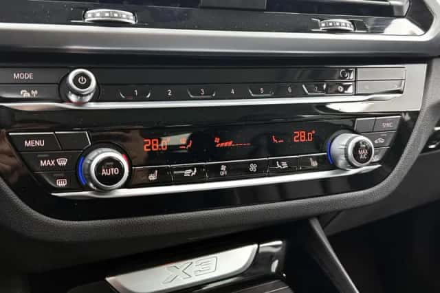 BMW X3 (2020) thumbnail 18