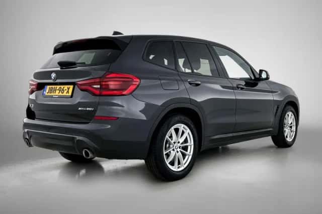 BMW X3 (2020) thumbnail 4