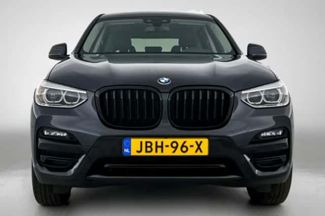BMW X3 (2020) thumbnail 5