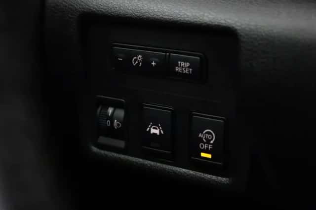 Nissan Micra (2023) thumbnail 22