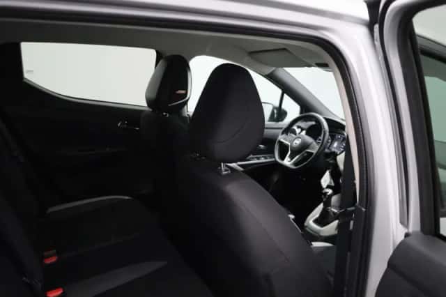Nissan Micra (2023) thumbnail 27