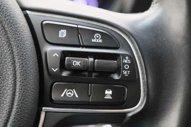 Kia Niro (2021) thumbnail 23