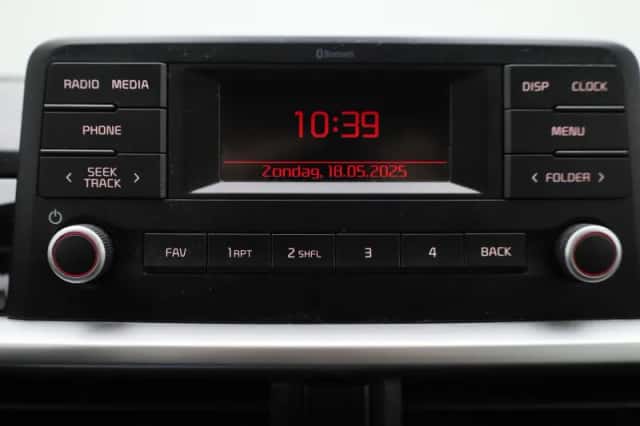 Kia Picanto (2021) thumbnail 14