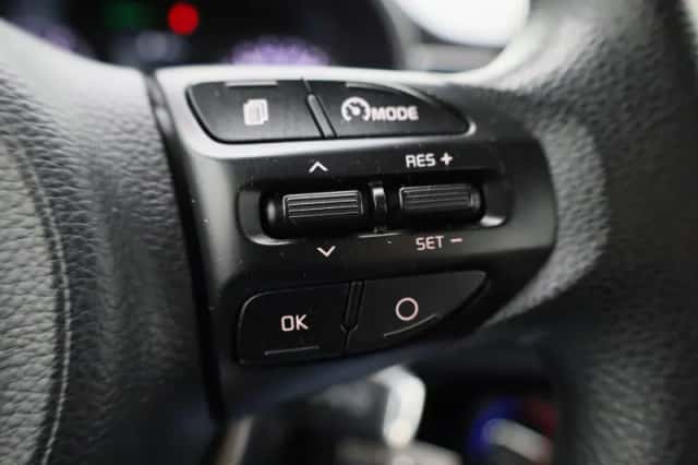Kia Picanto (2021) thumbnail 15