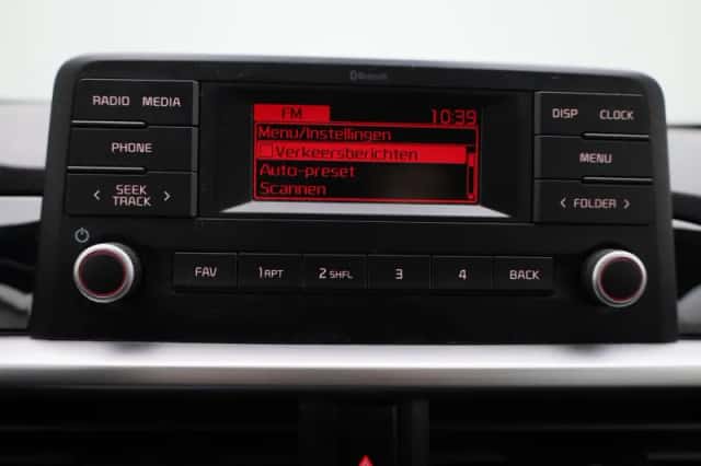 Kia Picanto (2021) thumbnail 19