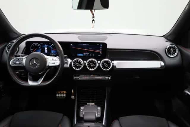 Mercedes-Benz GLB-Klasse (2022) thumbnail 41