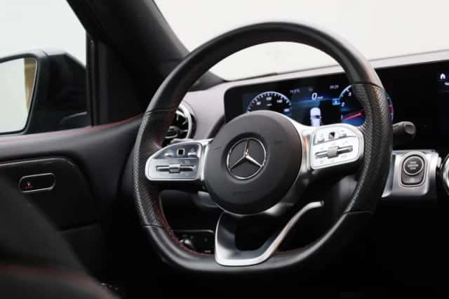 Mercedes-Benz GLB-Klasse (2022) thumbnail 42
