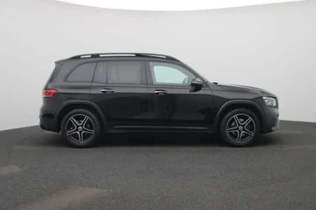 Mercedes-Benz GLB-Klasse (2022) thumbnail 6