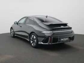Hyundai Ioniq 6 thumbnail 2