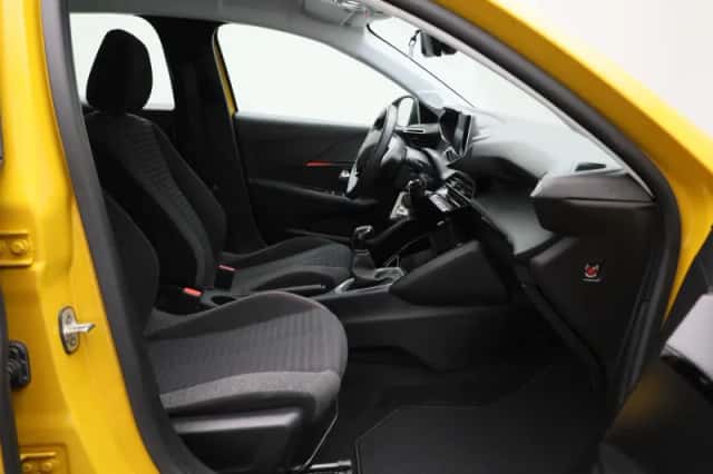 Peugeot 208 (2022) thumbnail 29