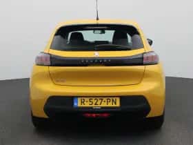 Peugeot 208 (2022) thumbnail 5