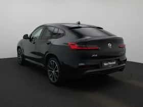 BMW X4 thumbnail 2