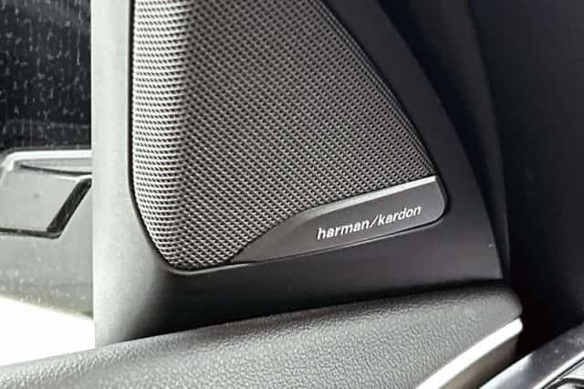 BMW X4 (2021) thumbnail 17
