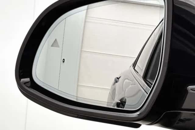 BMW X4 (2021) thumbnail 19