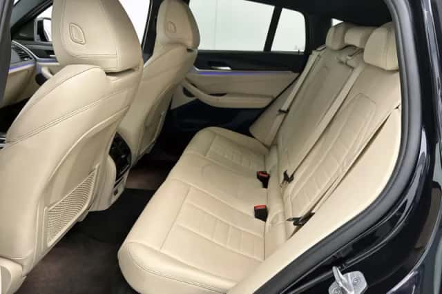 BMW X4 (2021) thumbnail 27