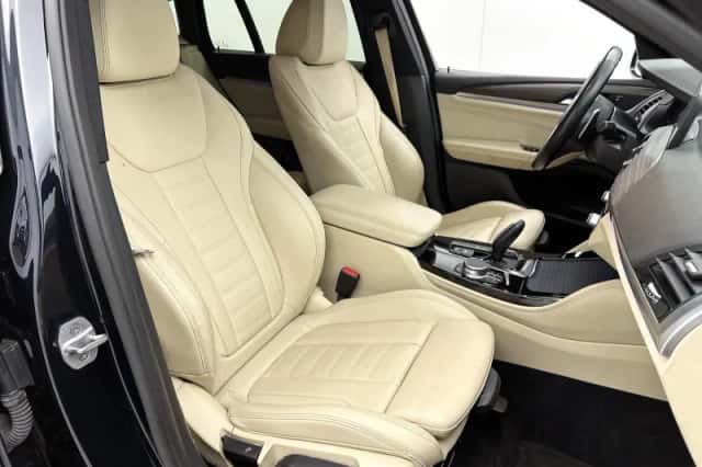 BMW X4 (2021) thumbnail 43